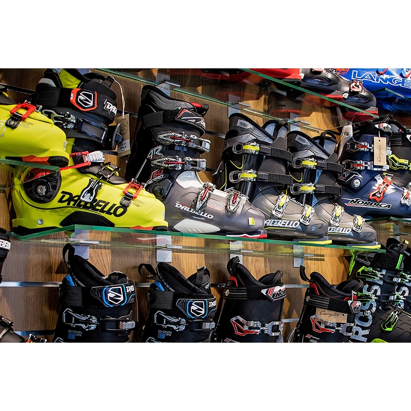 Cokół Slatwall Shopwall Czarny