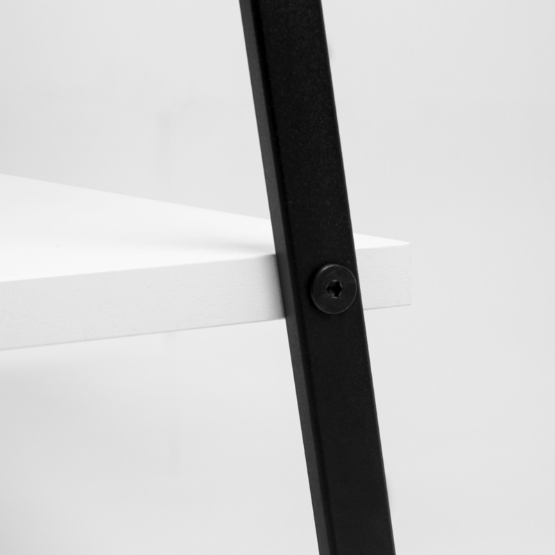 Stender czarny sklepowy na odzież z półką